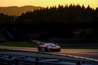 #69 Optimum Motorsport GBR McLaren 720S GT3 - Oliver Wilkinson GBR Rob Bell GBR Joe Osborne GBR, Qualifying
