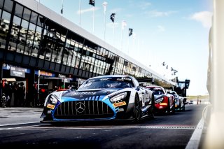 #88 AKKA ASP FRA Mercedes-AMG GT3 - Timur Boguslavskiy RUS Felipe Fraga BRA, Free Practice, Pitlane

