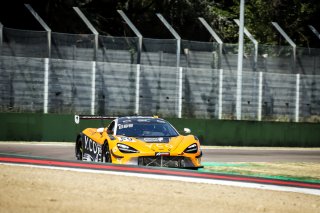#69 Optimum Motorsport GBR McLaren 720S GT3 - Oliver Wilkinson GBR Rob Bell GBR Joe Osborne GBR, Official test session
