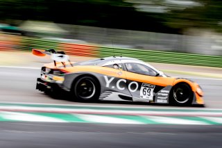 #69 Optimum Motorsport GBR McLaren 720S GT3 - Oliver Wilkinson GBR Rob Bell GBR Joe Osborne GBR, Official test session
