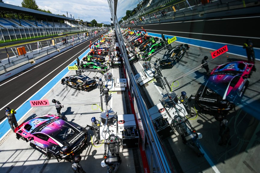 Fanatec GT World Challenge Europe Endurance Pitlane