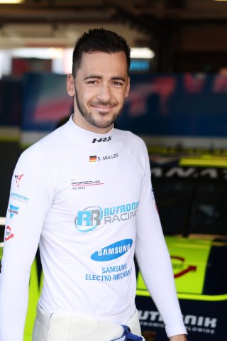 #96 - Rutronik Racing  Sven MULLER  Porsche 911 GT3 R (992)
