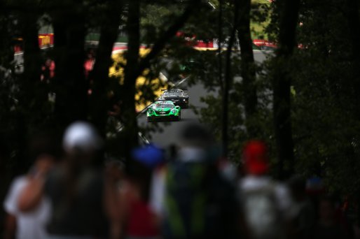 #54 - Dinamic GT - Philipp SAGER - Marvin DIENST - Guilherme MOURA DE OLIVEIRA - Christopher ZOCHLING - Porsche 911 GT3 R (992)  | SRO/JEP