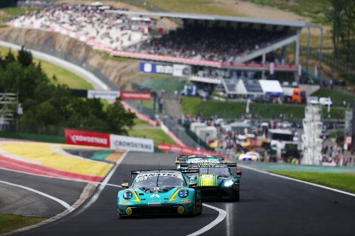 #992 - HubAuto Racing - Kevin Estre - Patrick Pilet - Laurens VANTHOOR - Porsche 911 GT3 R (992)  | SRO/JEP