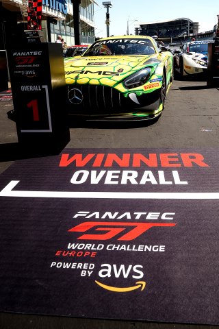 #48 – Winward Racing Team MANN-FILTER – Lucas AUER – Maro Engel – Mercedes-AMG GT3 EVO 